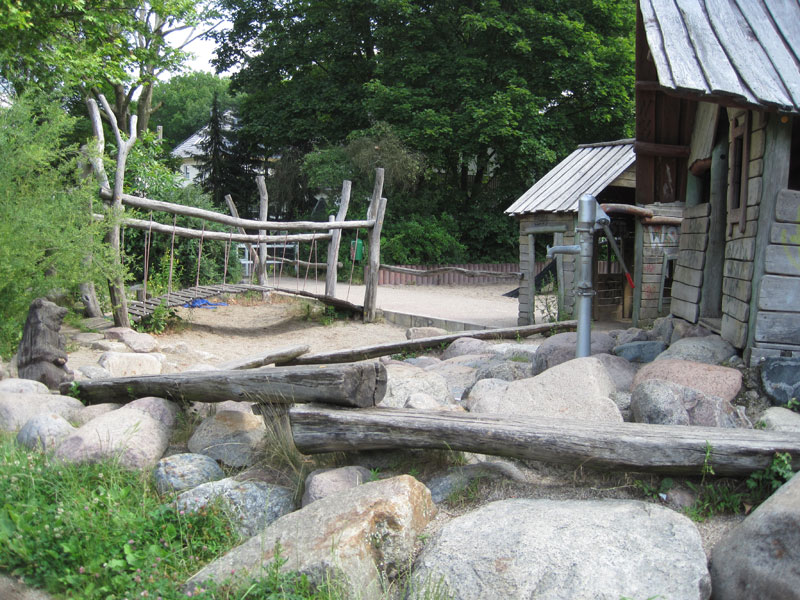 Spielplatz Ekensunder Platz in Lichtenrade © Isabella Schukraft 2013